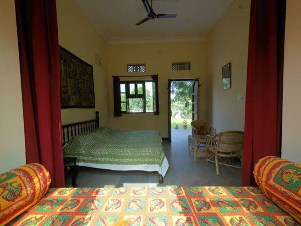 فيلا Krishna Ranch أُودايبور الغرفة الصورة